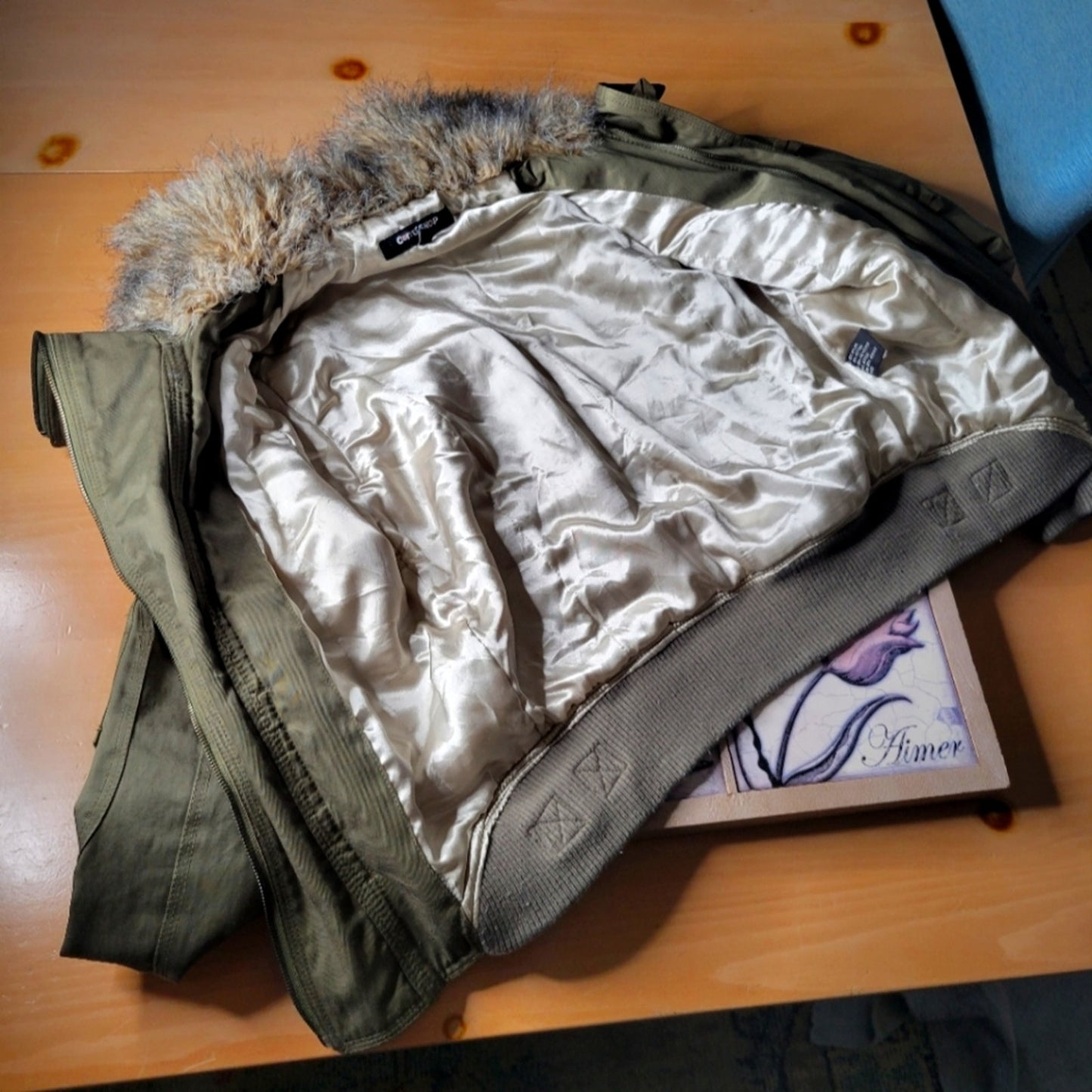 Coffee Shop Army Green Faux Fur Collar Bomber Jacket