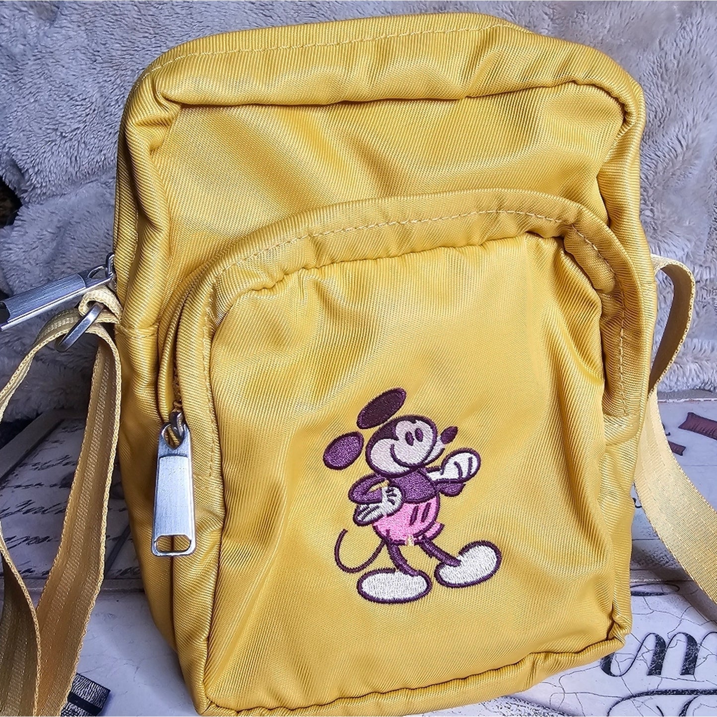 Disney Store Mickey Mouse Genuine Mouse wear Yellow Crossbody Bag
