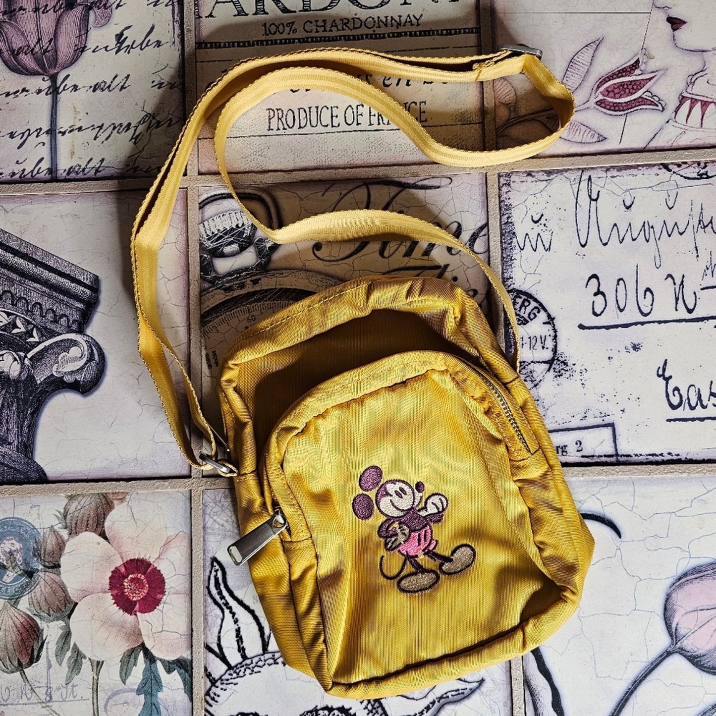 Disney Store Mickey Mouse Genuine Mouse wear Yellow Crossbody Bag