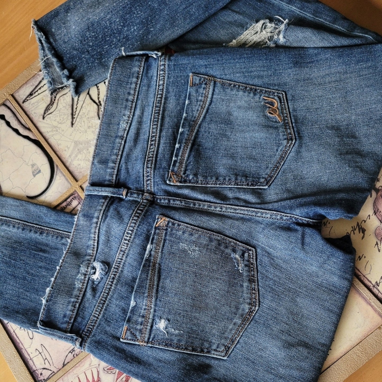 Express Distressed Skinny Ankle Mid Rise Jeans